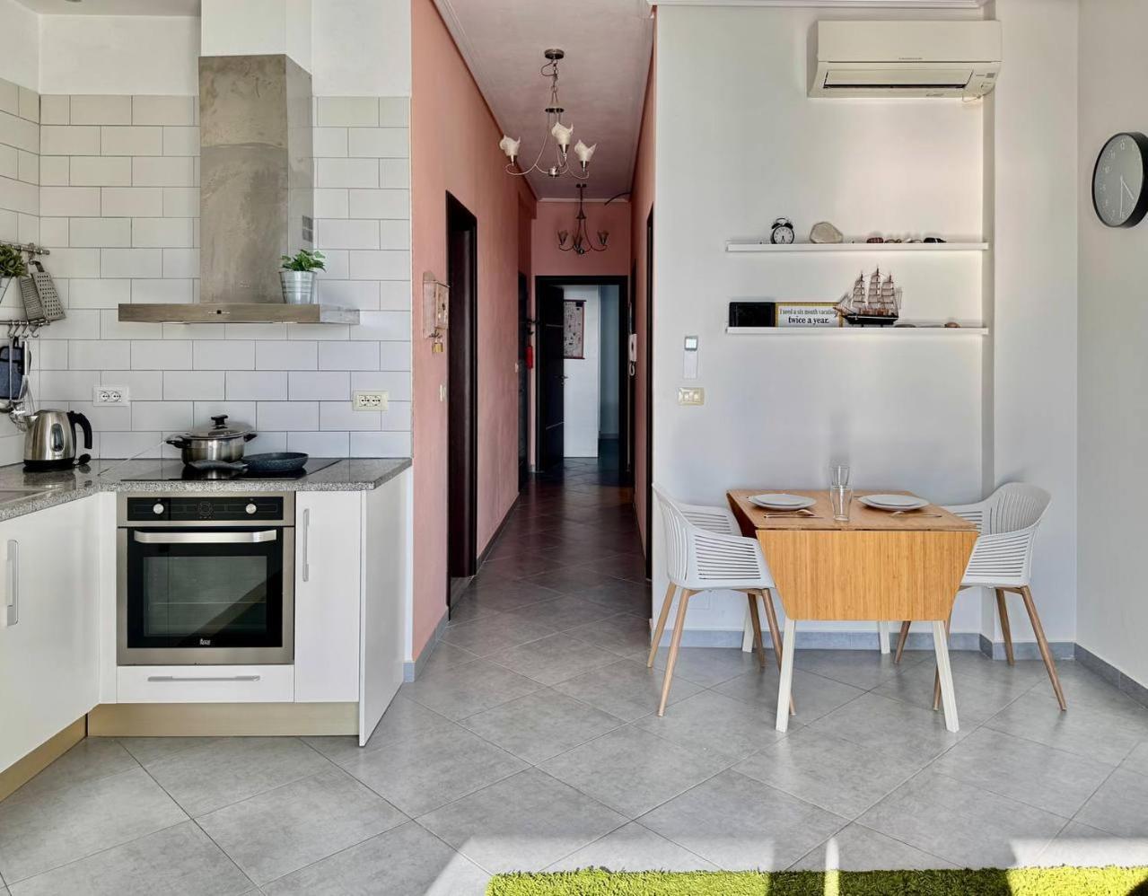 شقة Viola Sea View Penthouse ساراندا المظهر الخارجي الصورة