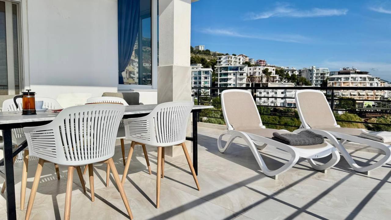 شقة Viola Sea View Penthouse ساراندا المظهر الخارجي الصورة