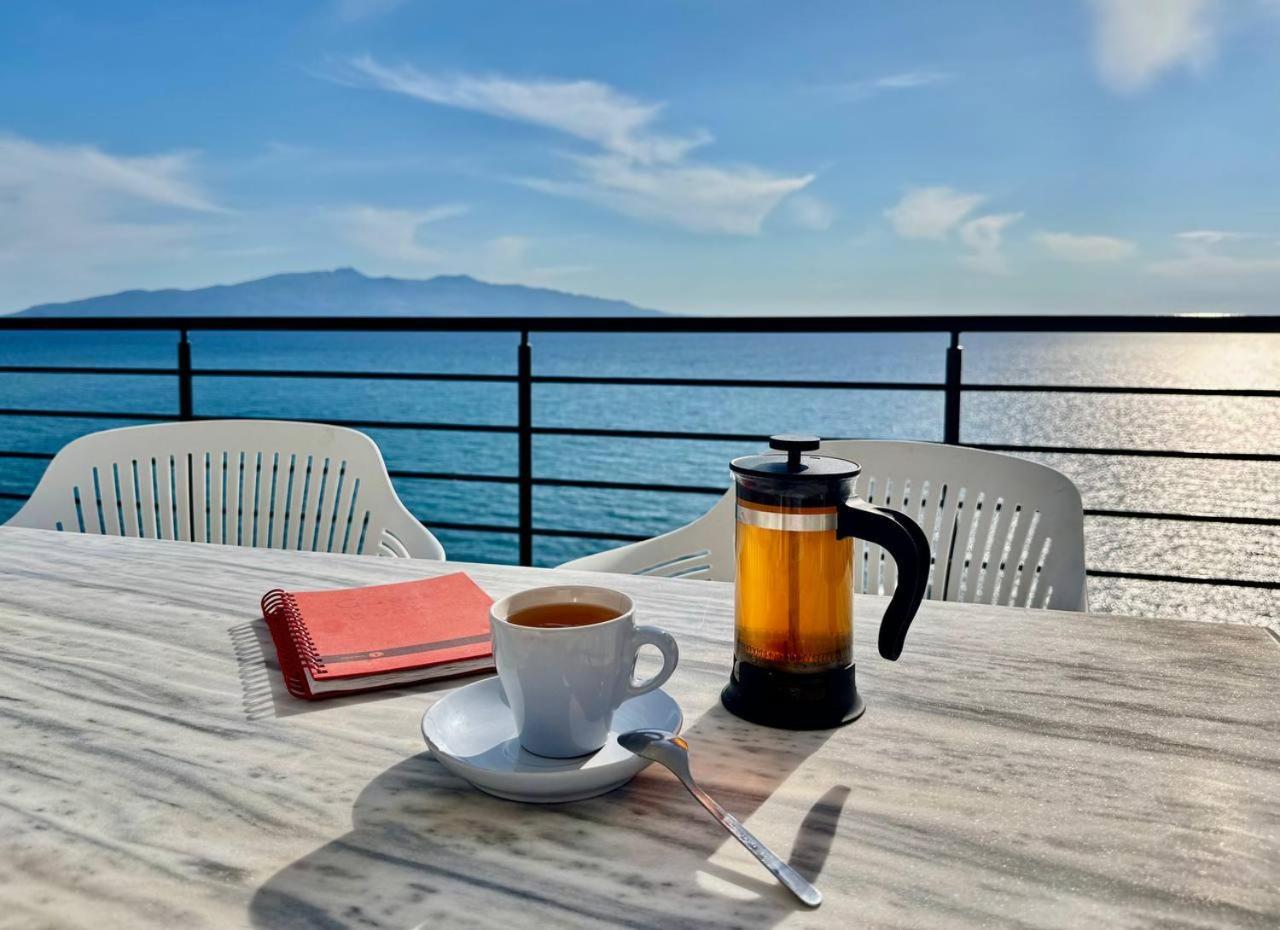 شقة Viola Sea View Penthouse ساراندا المظهر الخارجي الصورة