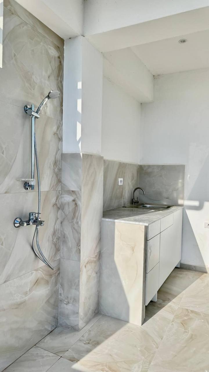 شقة Viola Sea View Penthouse ساراندا المظهر الخارجي الصورة